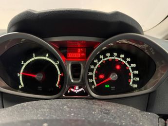 Ford Fiesta 1.25 Zetec 5dr