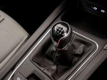 SEAT Leon 2.0 TDI SE Dynamic Estate 5dr Diesel Manual Euro 6 (s/s) (115 ps