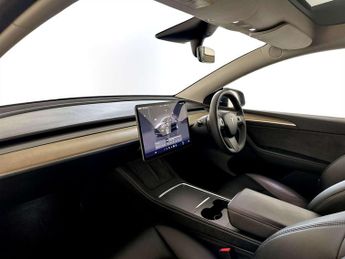 Tesla Model Y (Dual Motor) Long Range Auto 4WDE 5dr