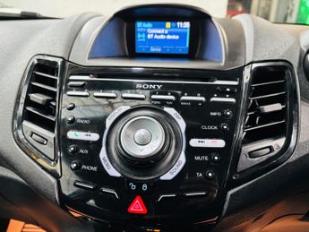 Ford Fiesta 1.0T EcoBoost Titanium Powershift Euro 5 5dr