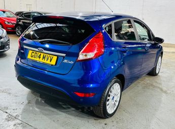 Ford Fiesta 1.0T EcoBoost Titanium Powershift Euro 5 5dr