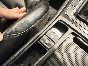 Volkswagen Golf 2.0 TDI BlueMotion Tech GT DSG Euro 5 (s/s) 5dr