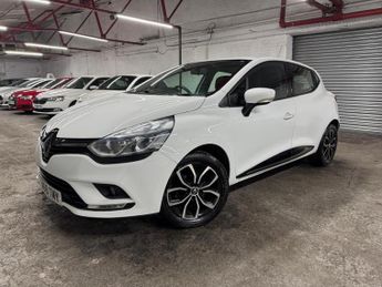 Renault Clio 0.9 TCe Play Euro 6 (s/s) 5dr