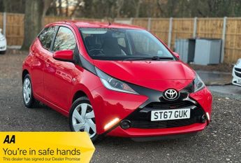 Toyota AYGO 1.0 VVT-i x-play Euro 6 5dr
