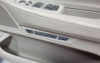 BMW 7 Series 3.0 730d Auto xDrive Euro 6 (s/s) 4dr