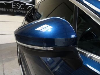 Volkswagen Touareg 3.0 TDI V6 SEL Tiptronic 4Motion Euro 6 (s/s) 5dr