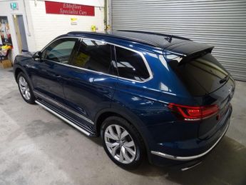 Volkswagen Touareg 3.0 TDI V6 SEL Tiptronic 4Motion Euro 6 (s/s) 5dr