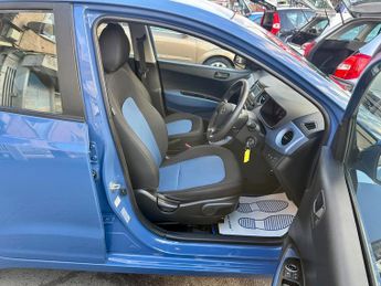 Hyundai i10 1.2 SE Auto Euro 5 5dr