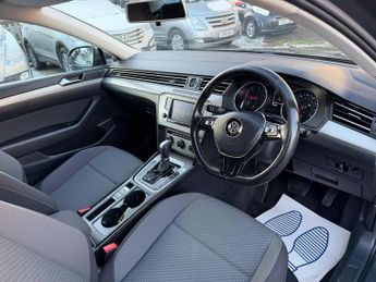 Volkswagen Passat 2.0 TDI BlueMotion Tech S DSG Euro 6 (s/s) 4dr