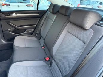 Volkswagen Passat 2.0 TDI BlueMotion Tech S DSG Euro 6 (s/s) 4dr