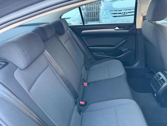 Volkswagen Passat 2.0 TDI BlueMotion Tech S DSG Euro 6 (s/s) 4dr