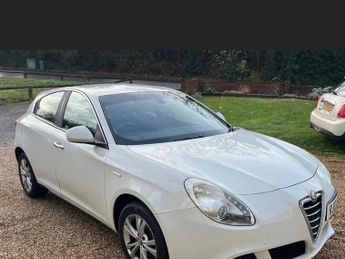 Alfa Romeo Giulietta 1.4 TB MultiAir Lusso Euro 5 (s/s) 5dr