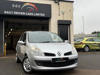 Renault Clio 1.2 TCe 16v Expression 3dr