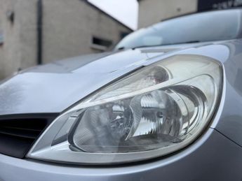 Renault Clio 1.2 TCe 16v Expression 3dr