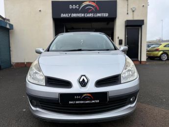 Renault Clio 1.2 TCe 16v Expression 3dr