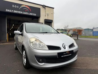 Renault Clio 1.2 TCe 16v Expression 3dr