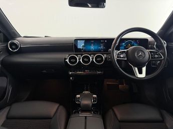 Mercedes-Benz A Class 1.5 A180d Sport (Executive) 7G-DCT Euro 6 (s/s) 5dr