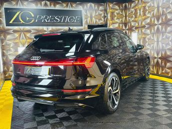 Audi e-tron 50 Black Edition Auto quattro 5dr 71.2kWh (11kW Charger)