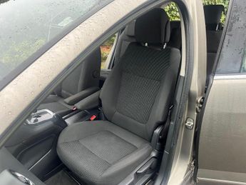Peugeot 5008 1.6 e-HDi Active EGC Euro 5 (s/s) 5dr