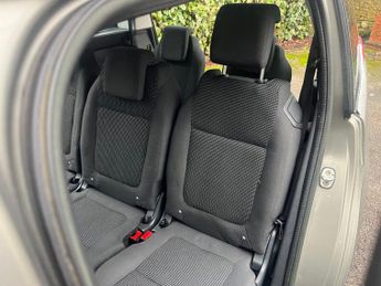 Peugeot 5008 1.6 e-HDi Active EGC Euro 5 (s/s) 5dr