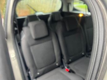 Peugeot 5008 1.6 e-HDi Active EGC Euro 5 (s/s) 5dr