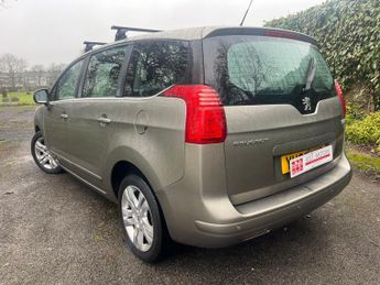 Peugeot 5008 1.6 e-HDi Active EGC Euro 5 (s/s) 5dr