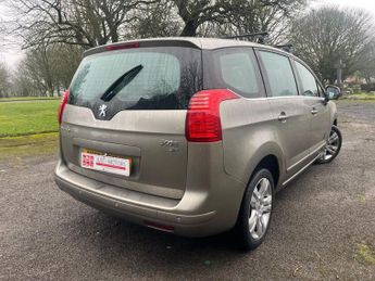 Peugeot 5008 1.6 e-HDi Active EGC Euro 5 (s/s) 5dr