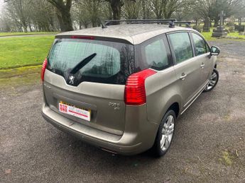 Peugeot 5008 1.6 e-HDi Active EGC Euro 5 (s/s) 5dr