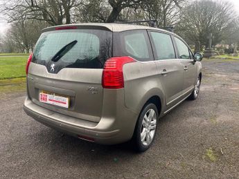 Peugeot 5008 1.6 e-HDi Active EGC Euro 5 (s/s) 5dr