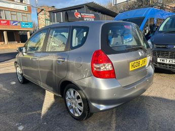 Honda Jazz 1.4 i-DSI SE CVT-7 5dr