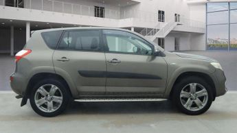 Toyota RAV4 2.2 D-CAT SR SUV 5dr Diesel Auto 4WD Euro 5 (150 ps)