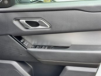 Land Rover Range Rover Velar 2.0 D240 R-Dynamic S Auto 4WD Euro 6 (s/s) 5dr