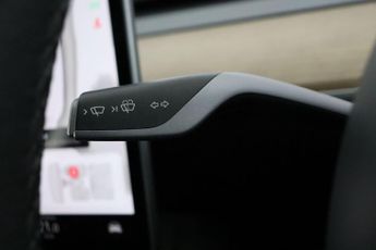 Tesla Model 3 (Dual Motor) Long Range Auto 4WDE 4dr