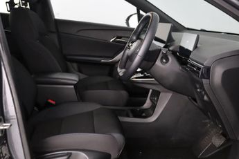 MG MG4 51kWh SE Auto 5dr