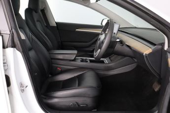 Tesla Model 3 (Dual Motor) Long Range Auto 4WDE 4dr