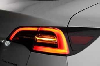 Tesla Model 3 (Dual Motor) Long Range Auto 4WDE 4dr