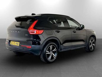 Volvo XC40 2.0 B4 MHEV R-Design SUV 5dr Petrol Hybrid Auto Euro 6 (s/s) (19