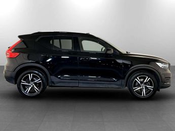 Volvo XC40 2.0 B4 MHEV R-Design SUV 5dr Petrol Hybrid Auto Euro 6 (s/s) (19