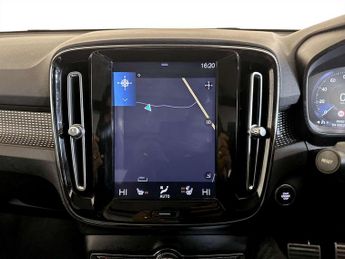 Volvo XC40 2.0 B4 MHEV R-Design SUV 5dr Petrol Hybrid Auto Euro 6 (s/s) (19