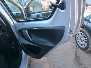 Toyota AYGO 1.0 VVT-i Ice MultiMode Euro 5 5dr