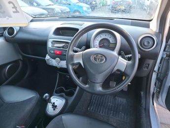 Toyota AYGO 1.0 VVT-i Ice MultiMode Euro 5 5dr