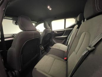 Volvo XC40 1.5h T4 Recharge 10.7kWh Plus Auto Euro 6 (s/s) 5dr