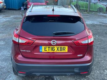 Nissan Qashqai 1.2 DIG-T N-Connecta XTRON 2WD Euro 6 (s/s) 5dr