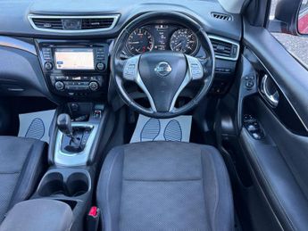 Nissan Qashqai 1.2 DIG-T N-Connecta XTRON 2WD Euro 6 (s/s) 5dr