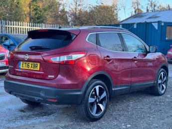Nissan Qashqai 1.2 DIG-T N-Connecta XTRON 2WD Euro 6 (s/s) 5dr