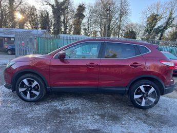 Nissan Qashqai 1.2 DIG-T N-Connecta XTRON 2WD Euro 6 (s/s) 5dr
