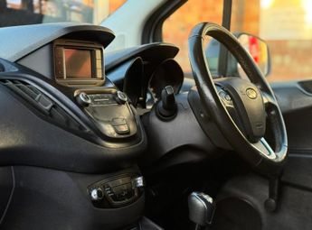 Ford Transit Courier 1.0 EcoBoost Leader L1 Euro 6 4dr