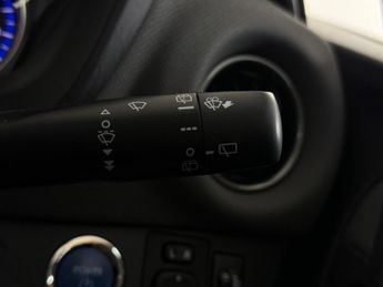 Toyota Yaris 1.5 VVT-h Icon E-CVT Euro 6 5dr