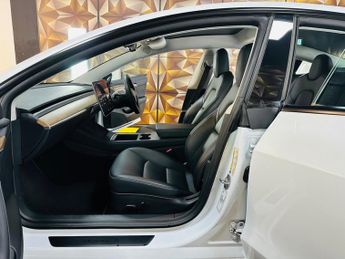 Tesla Model 3 (Dual Motor) Long Range Auto 4WDE 4dr