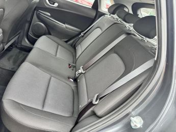 Hyundai KONA 1.6 h-GDi SE Connect DCT Euro 6 (s/s) 5dr
